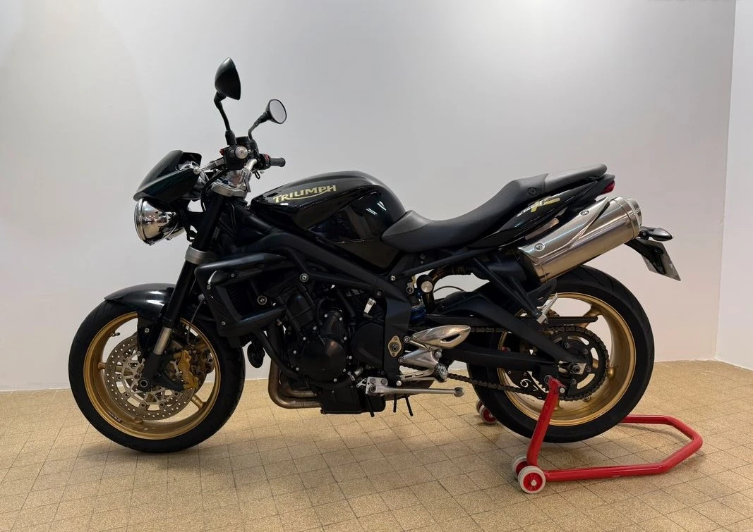Triumph Street Triple 675
