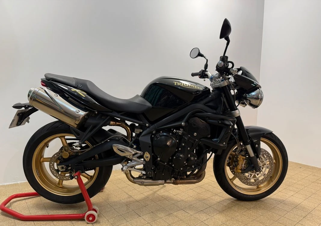 Triumph Street Triple 675