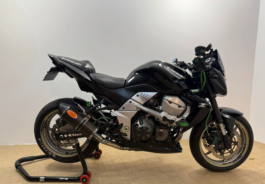 Kawasaki Z750 FULL