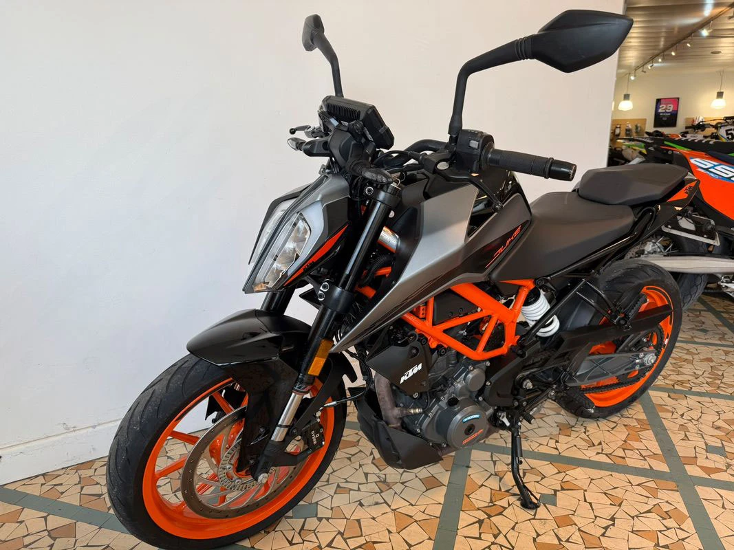 Ktm 390 duke
