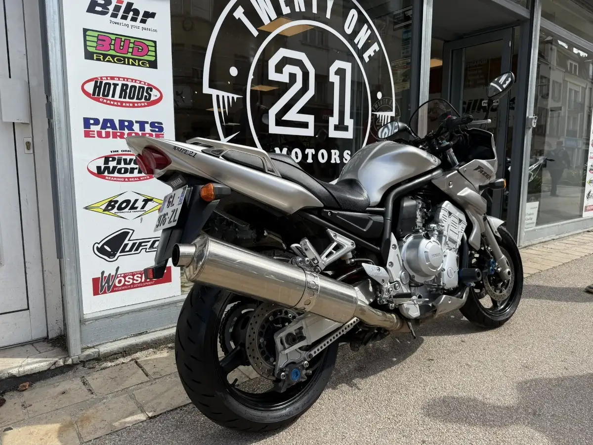 Yamaha 1000 FAZER